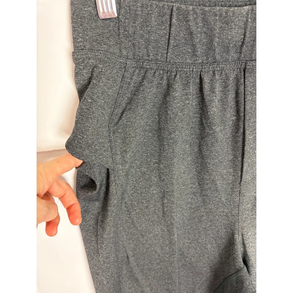 Lululemon THE Linerless 11
